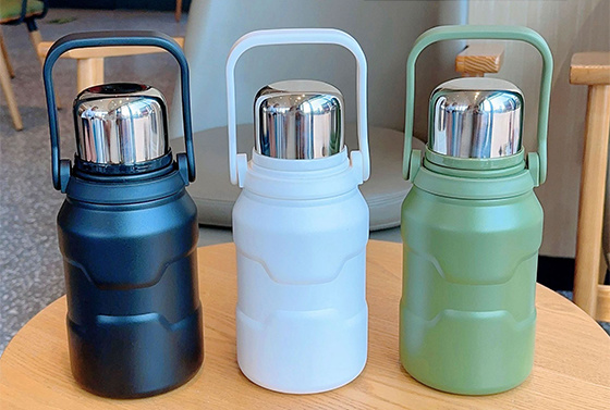 Application of eco-friendly materials in large-capacity plastic children's cups