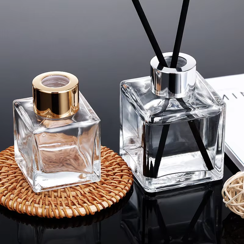 Luxury New Design Empty 100ml Clear Aromatic Glass Reed Diffuser with Metal Cap Bottles