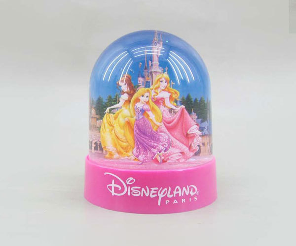 Snow globe