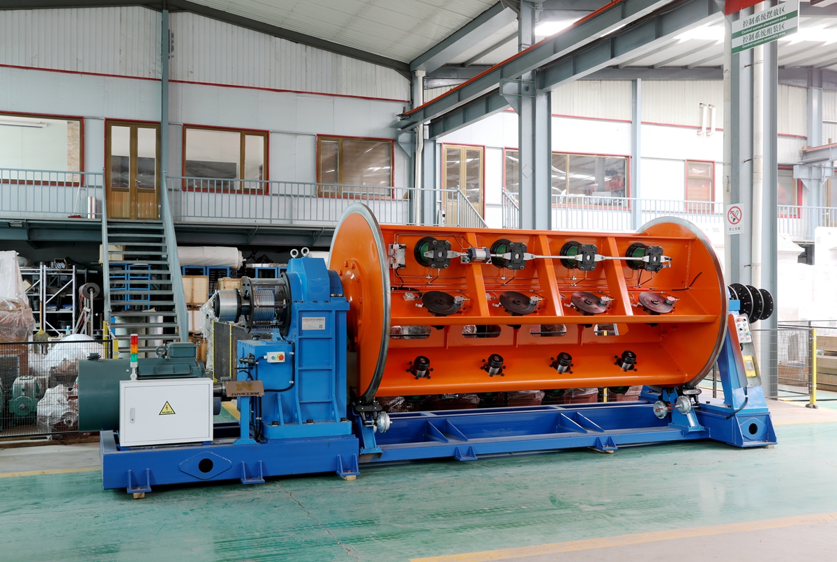 What are the characteristics of the frame winch? What are the characteristics of the frame winch?