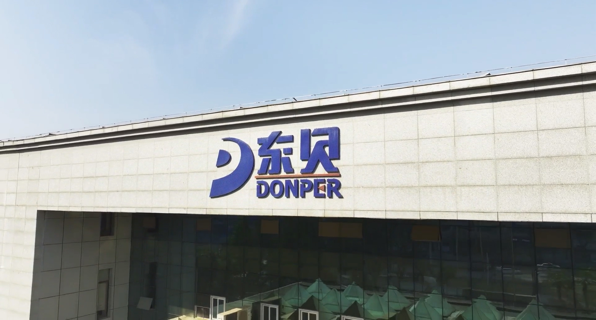 视频标题