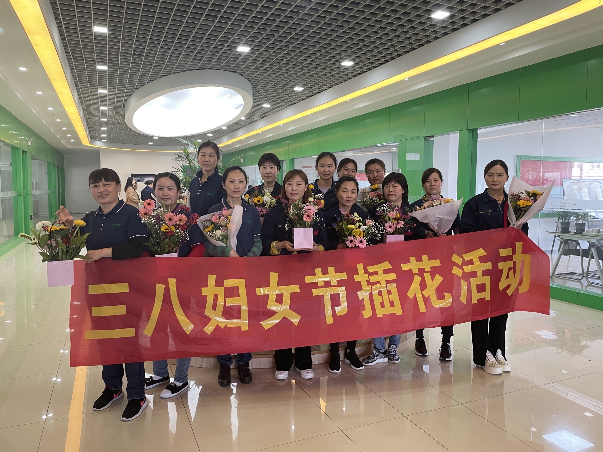 Women's Day Flower Arrangement Activity on March 8th