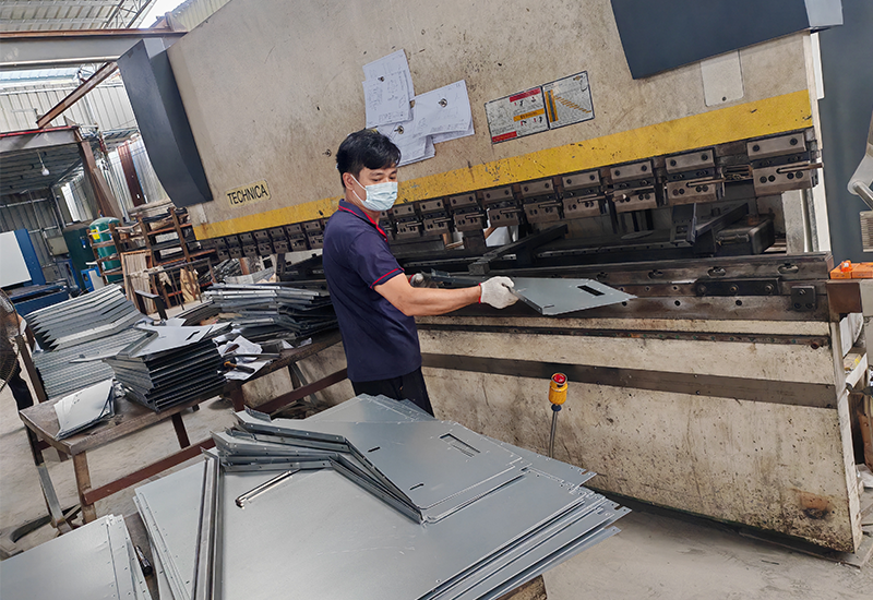 Machining Center 2