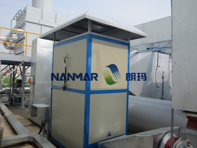 Catalytic combustion device CO