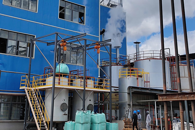 Solid sodium silicate dissolving equipment