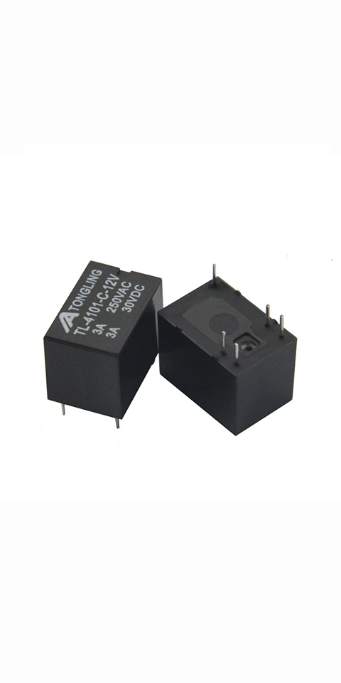 Communication relay