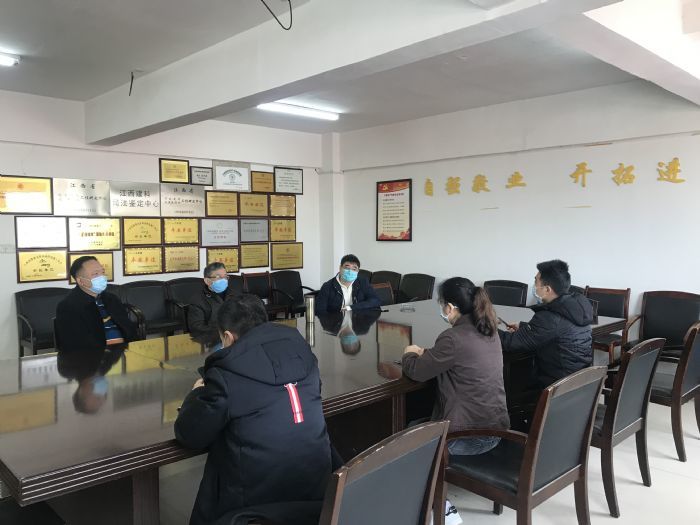 南昌市青云譜區(qū)政協(xié)黨組成員、副主席王莉華一行來我院走訪疫情防控工作