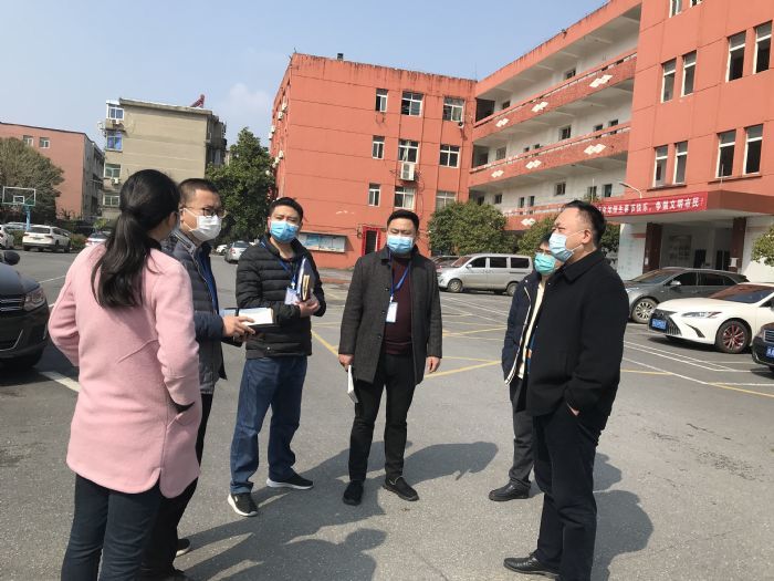 青云譜區(qū)衛(wèi)計委督導組來院檢查指導工作