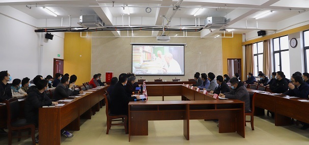 江西省建材科研設(shè)計(jì)院黨組織開(kāi)展學(xué)習(xí)周永開(kāi)等7名全國(guó)優(yōu)秀共產(chǎn)黨員先進(jìn)事跡主題黨日活動(dòng)