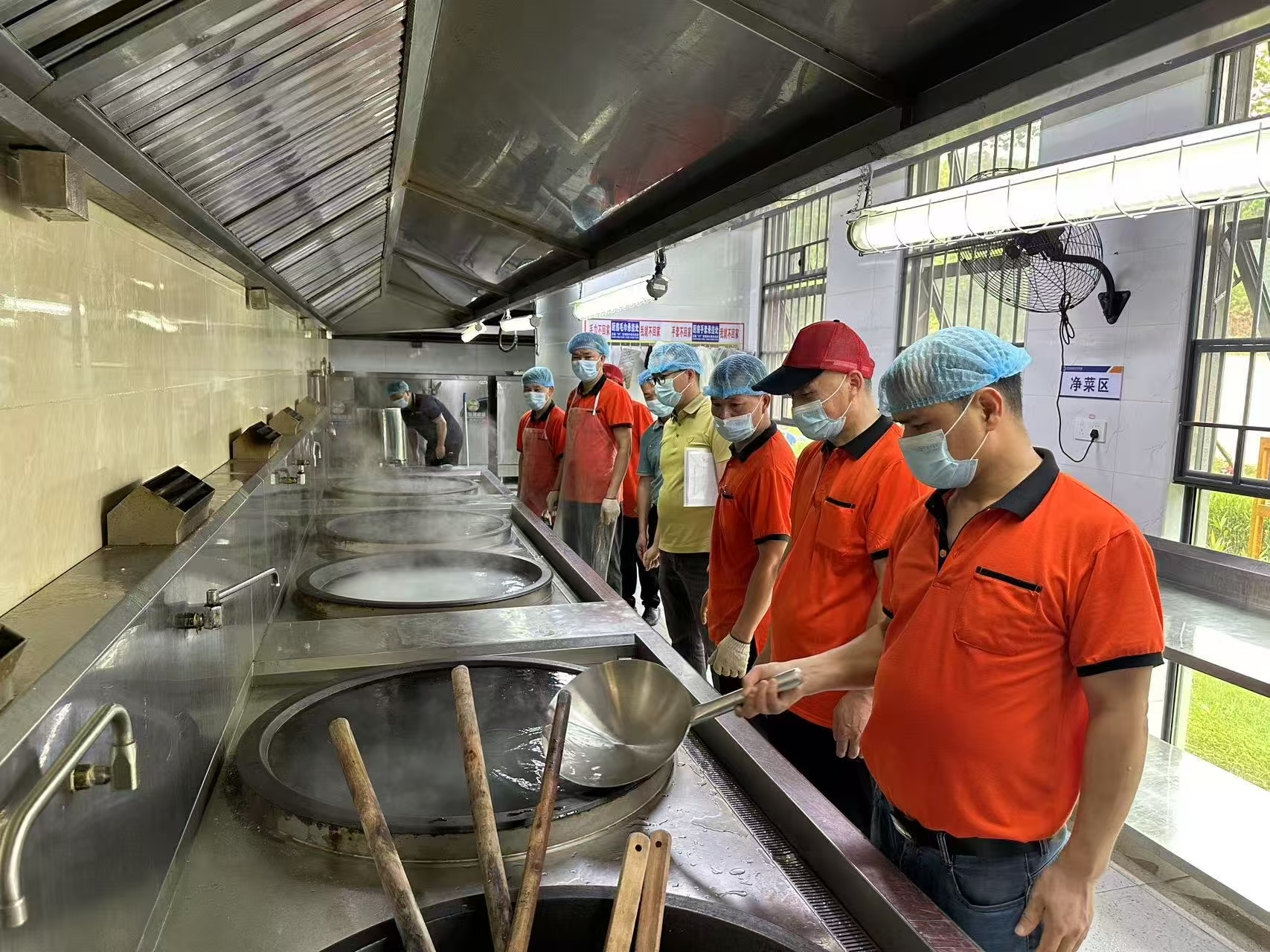 學校食堂案例