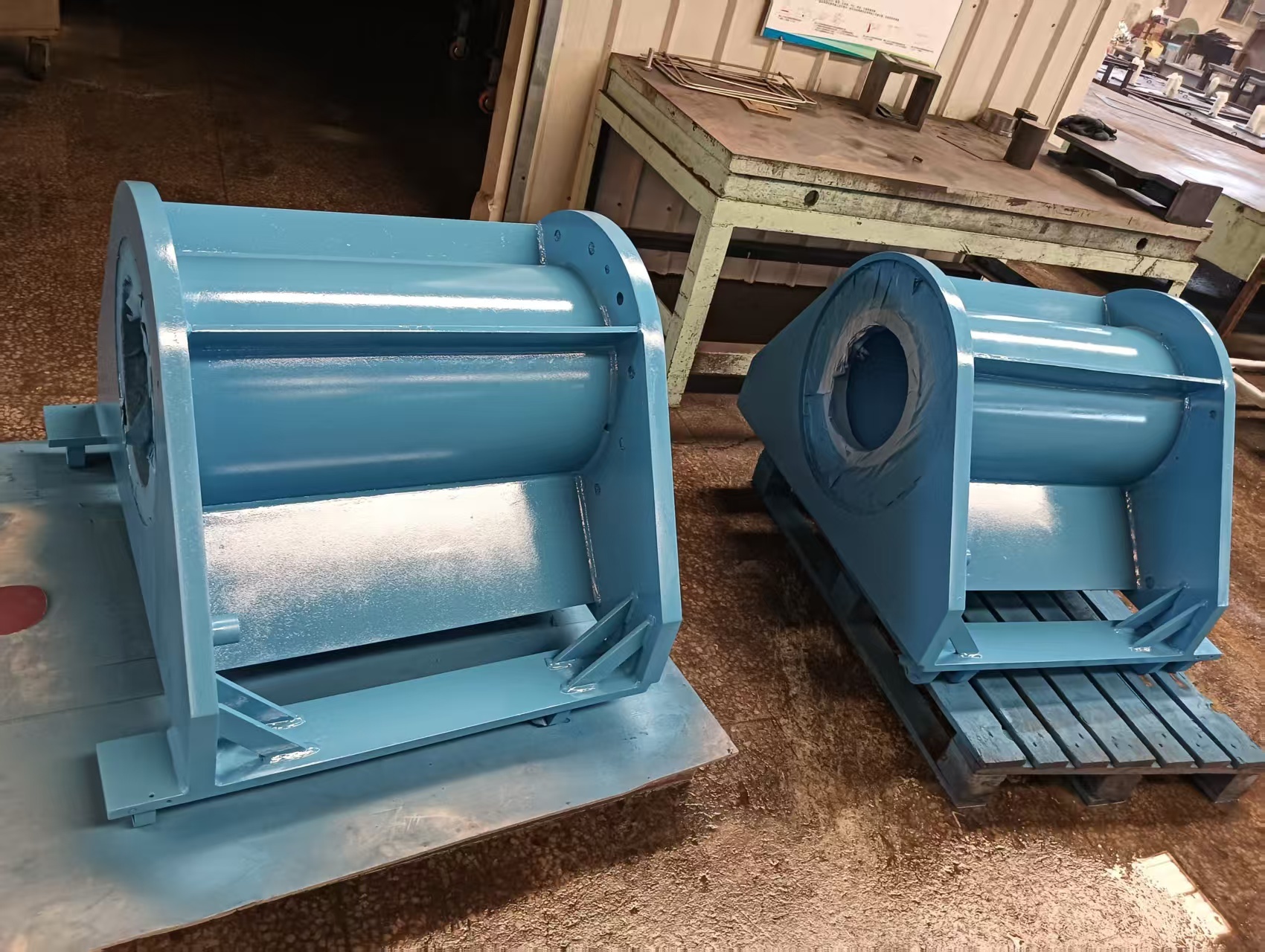 製缶品塗装完了
