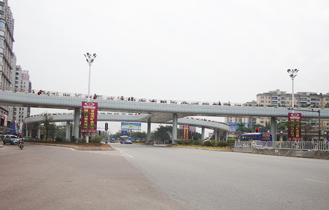 Guangqing Avenue Lianjiang Road Pedestrian Overpass