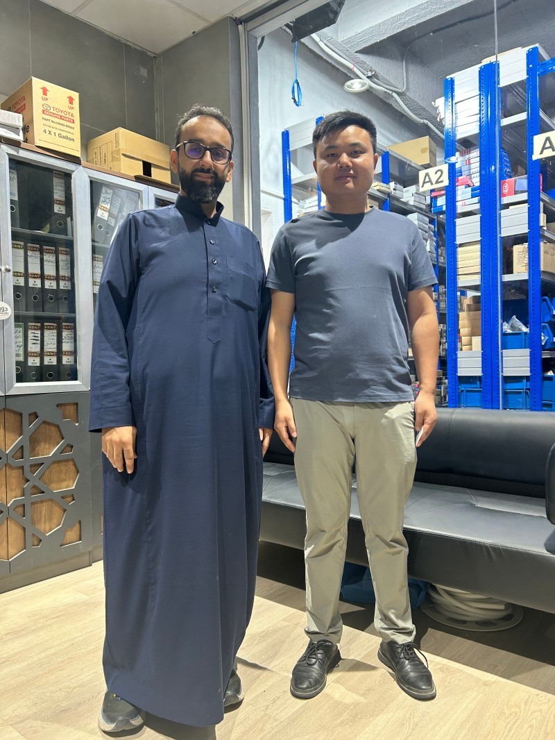 Group photo with clients3