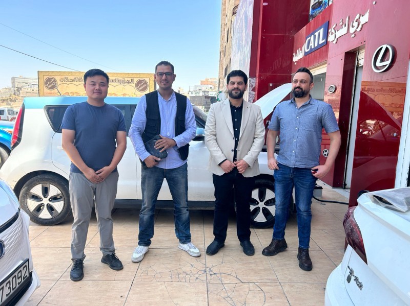 Group photo with clients11