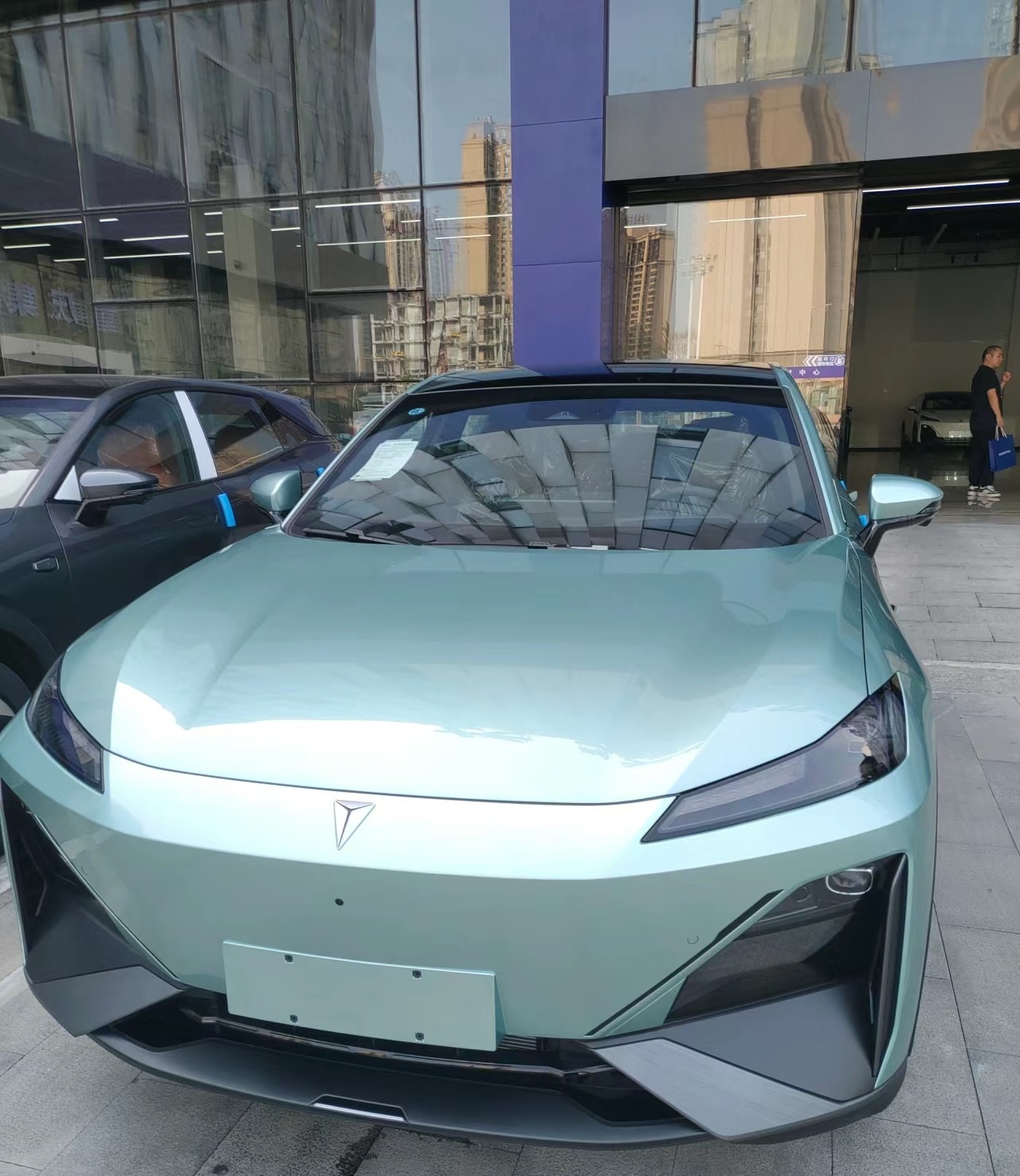 Cheap Chinese Brand New Changan Deepal S7 S 7 Deep Blue S7 SUV Hybrid Electric Mid-size New Energy Vehicle Shenlan Luxury Car
