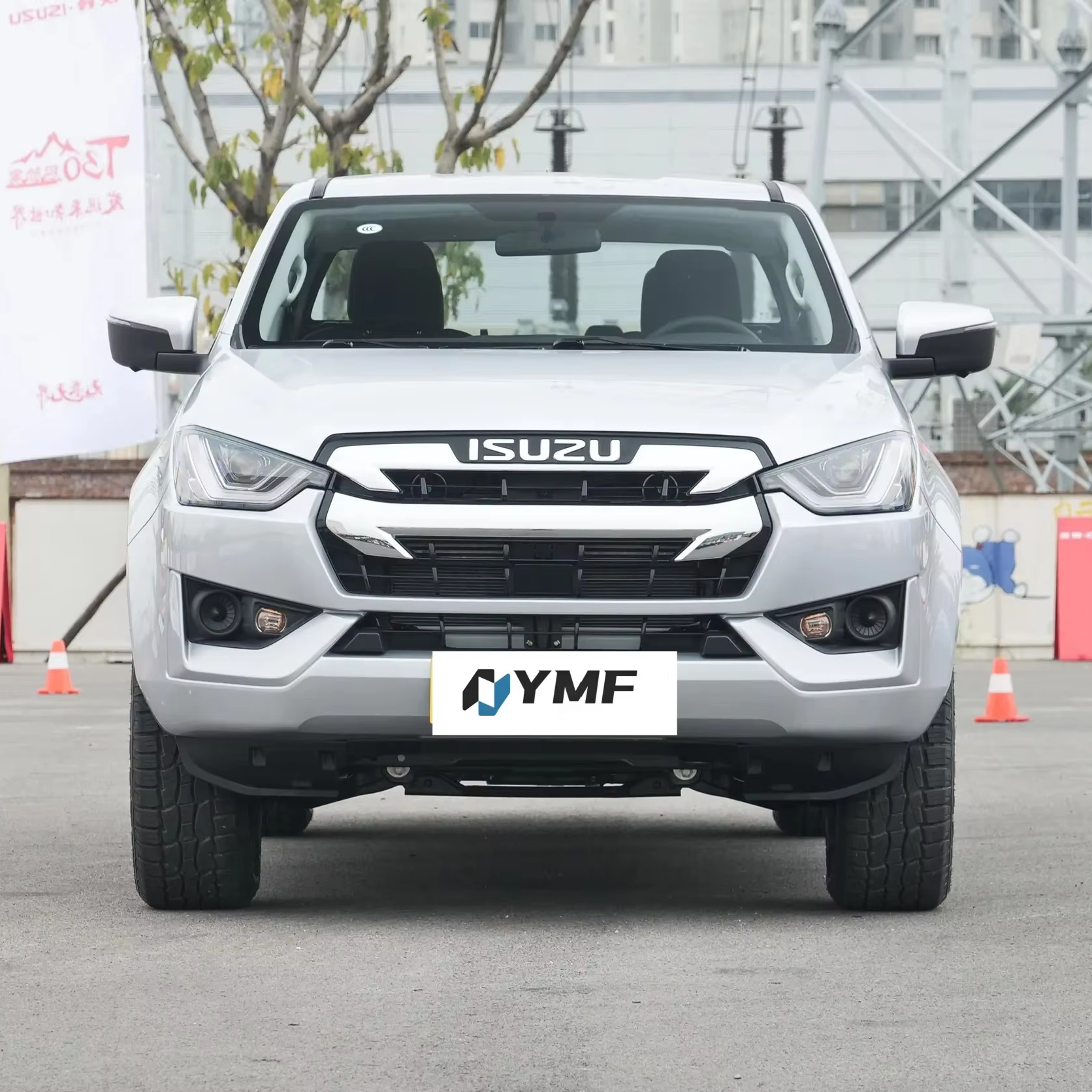 QINGLING Isuzu T30 Pickup D-MAX 4WD Pickup Truck 4x4 Manual Pickup at the Best Price