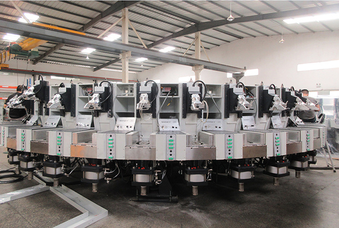  Fully automatic rotary PU injection machine 