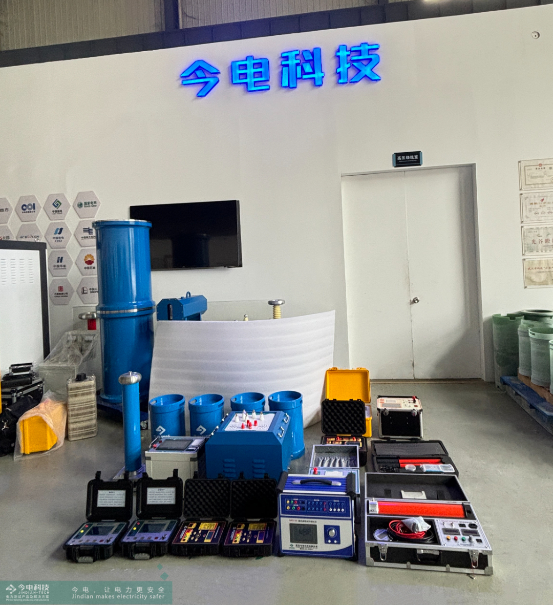 undefined 9e4f2bcd4ac1a0ae48f22a6faf28f915 拷贝.jpg