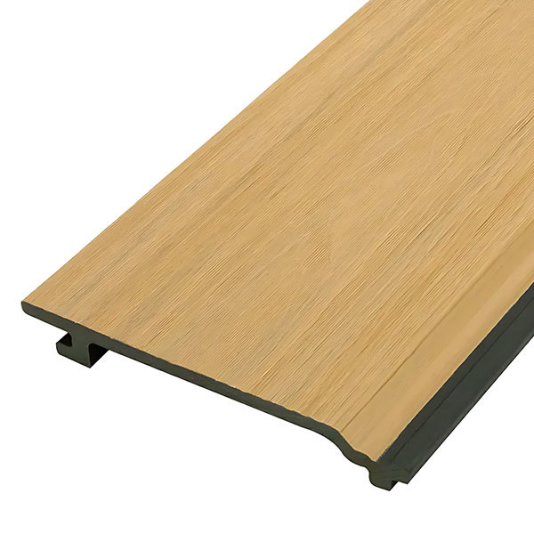 Co-extrusion of raw wood for wall-mounted panels