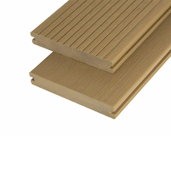 Solid WPC decking