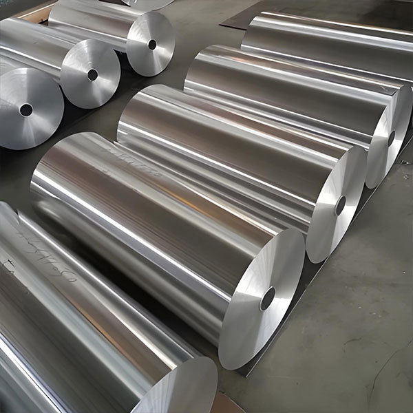 Aluminum foil roll