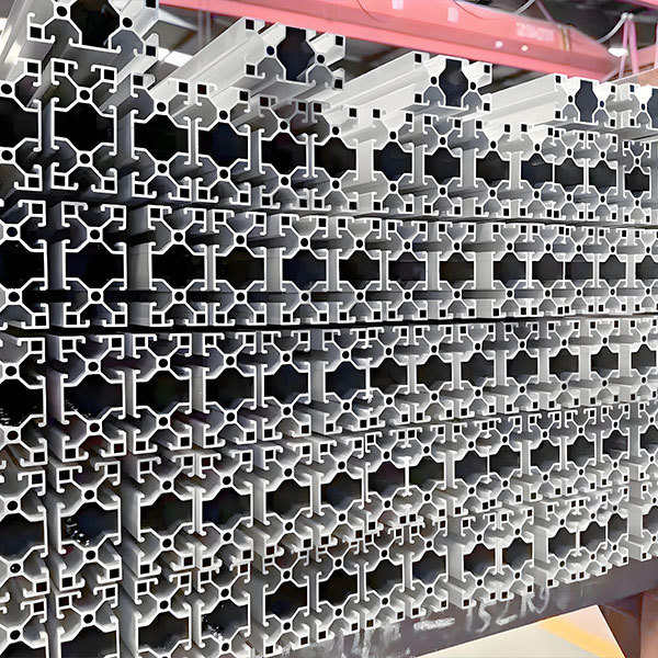 Industrial aluminum profiles