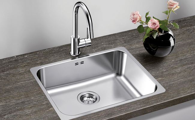 Why is it said that stainless steel sinks must be the future trend?