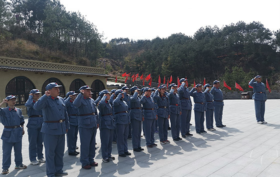 重温入党誓词
