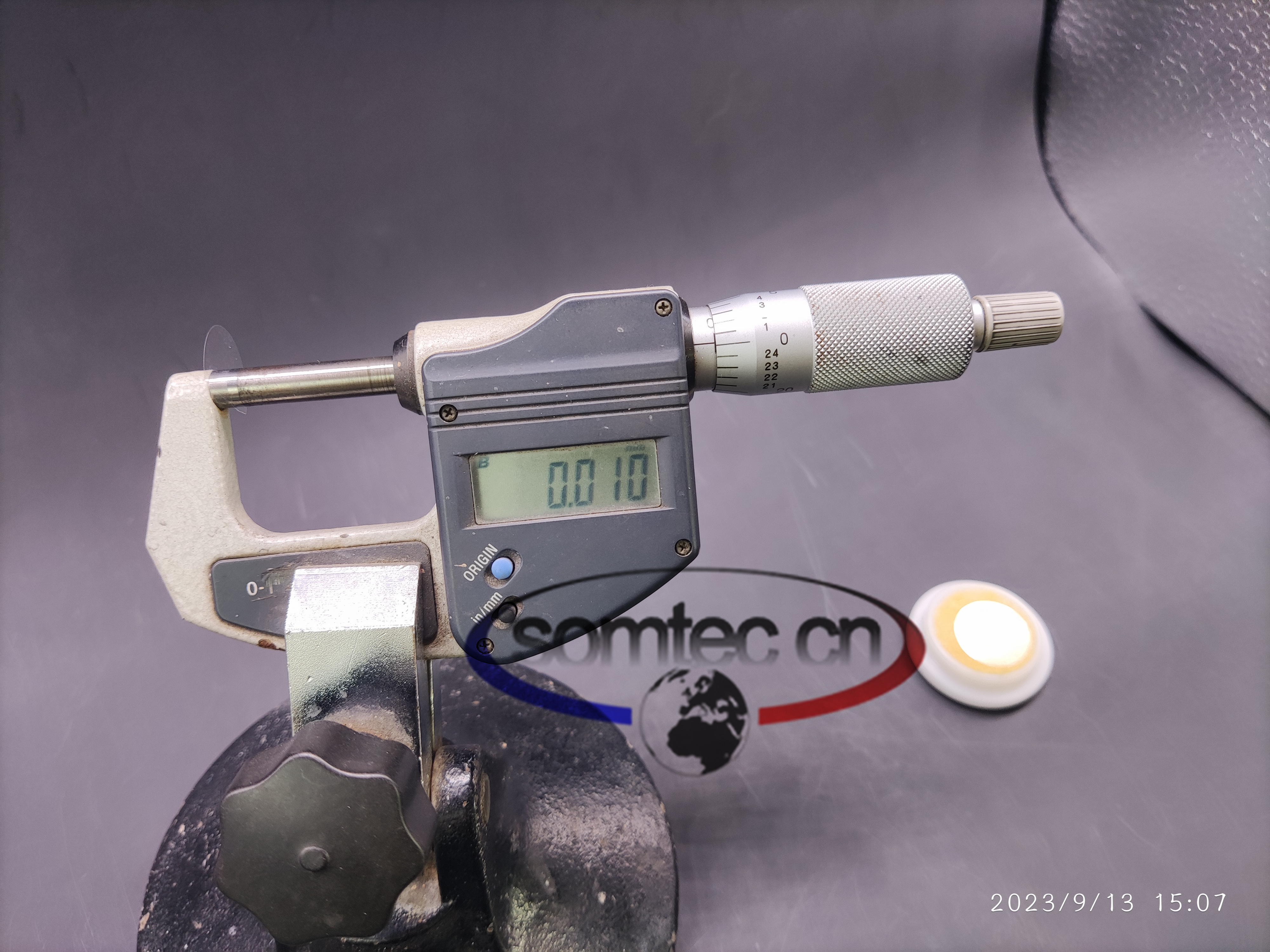 TH:0.01mm TH:0.01mm