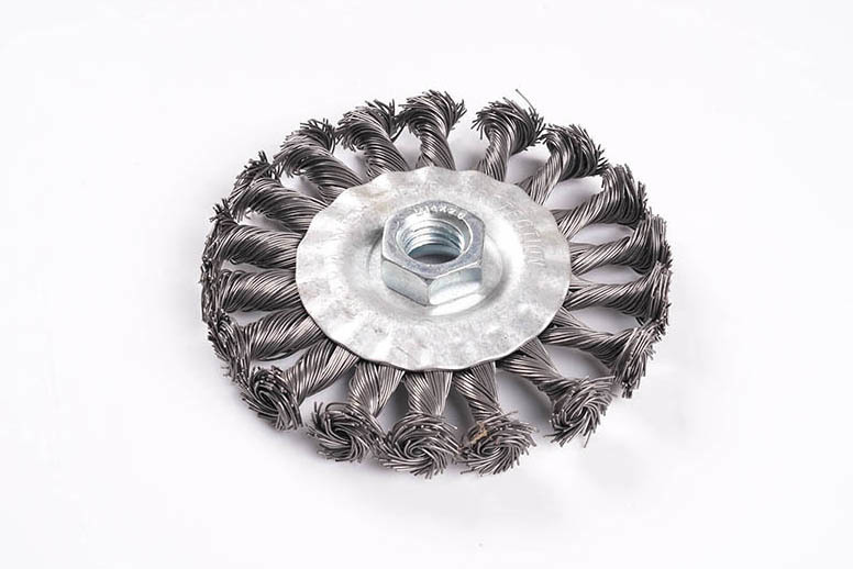 Wire brush