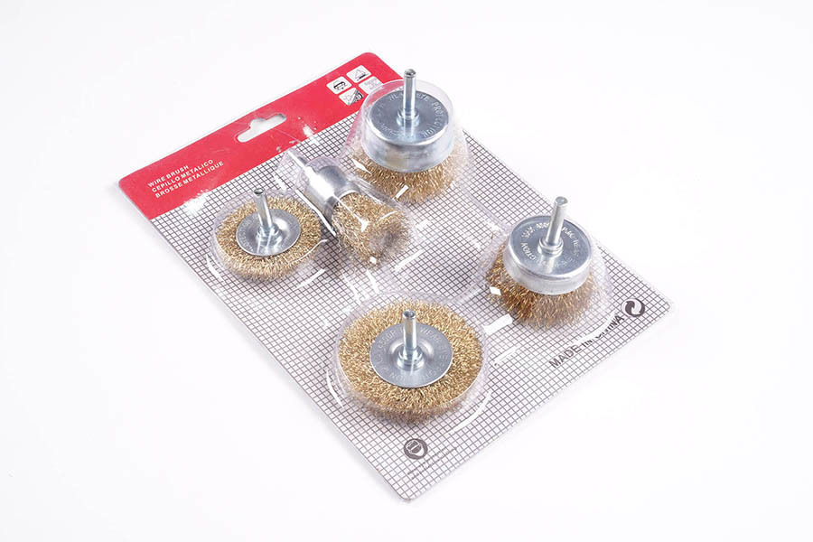 Wire brush