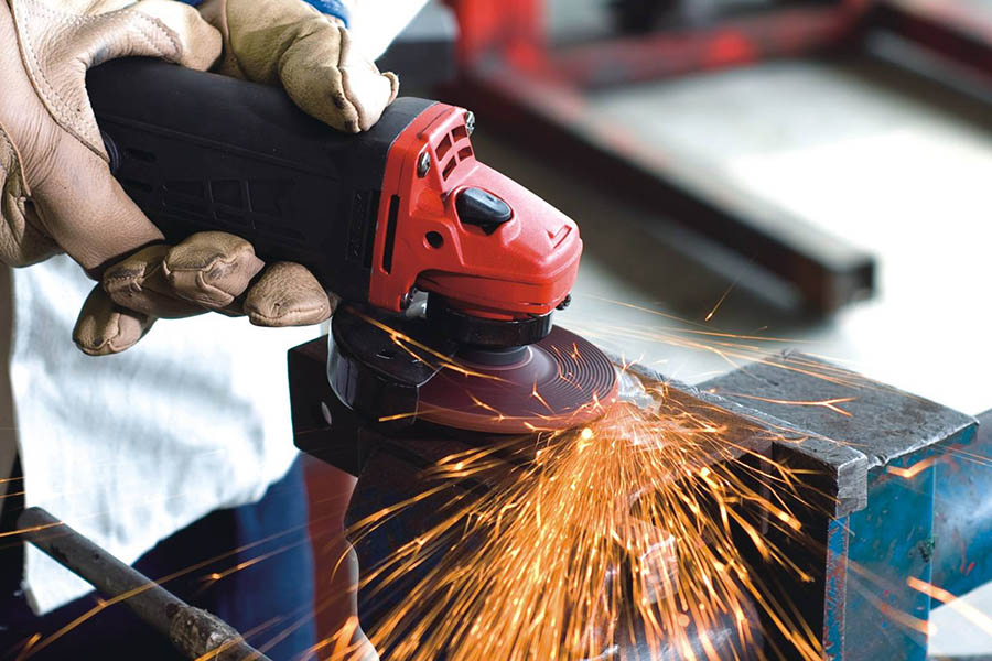 What is the difference between a sanding disc, a cutting disc, and a grinding disc?