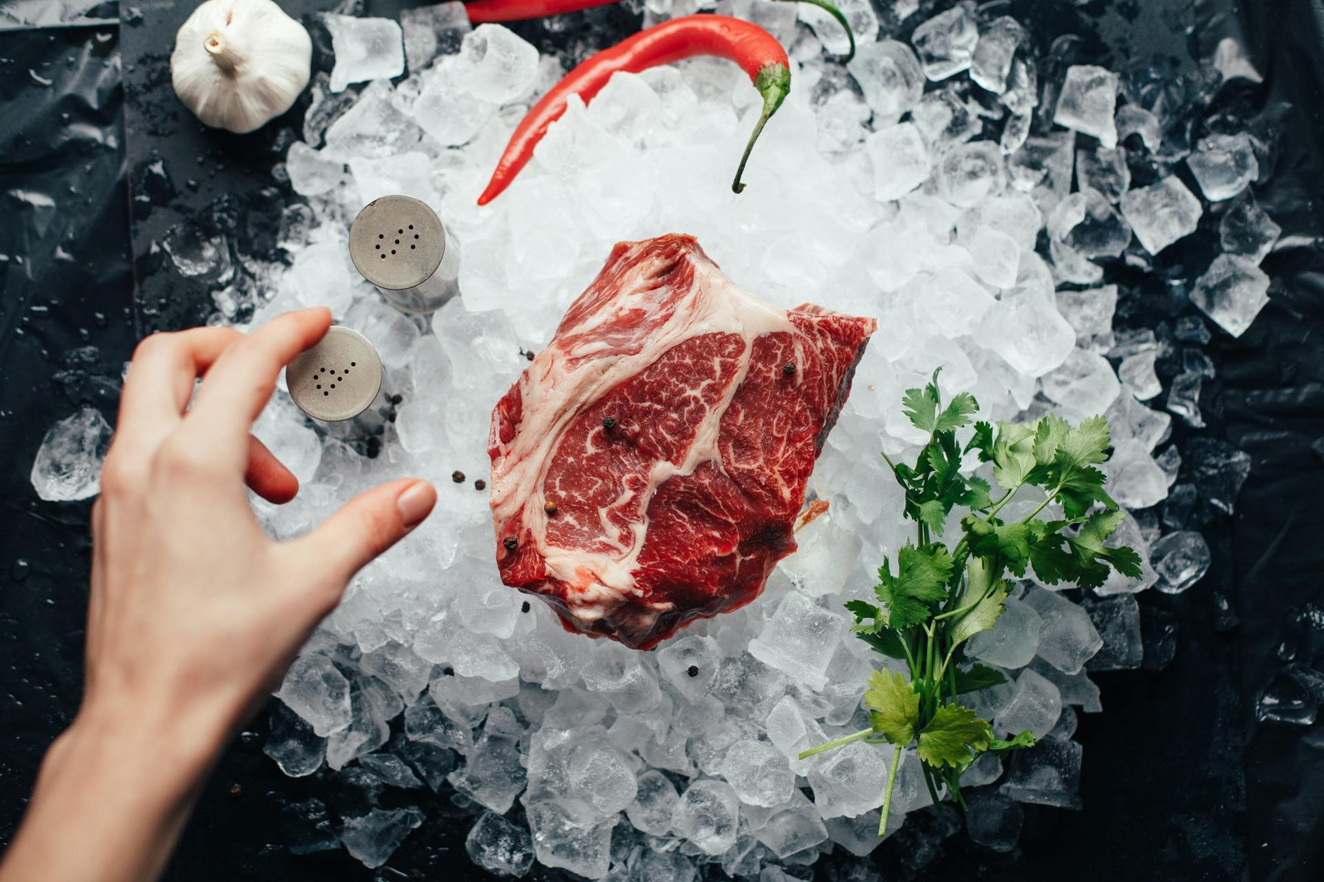 The Role of Packaging in Food Safety and Preservation: