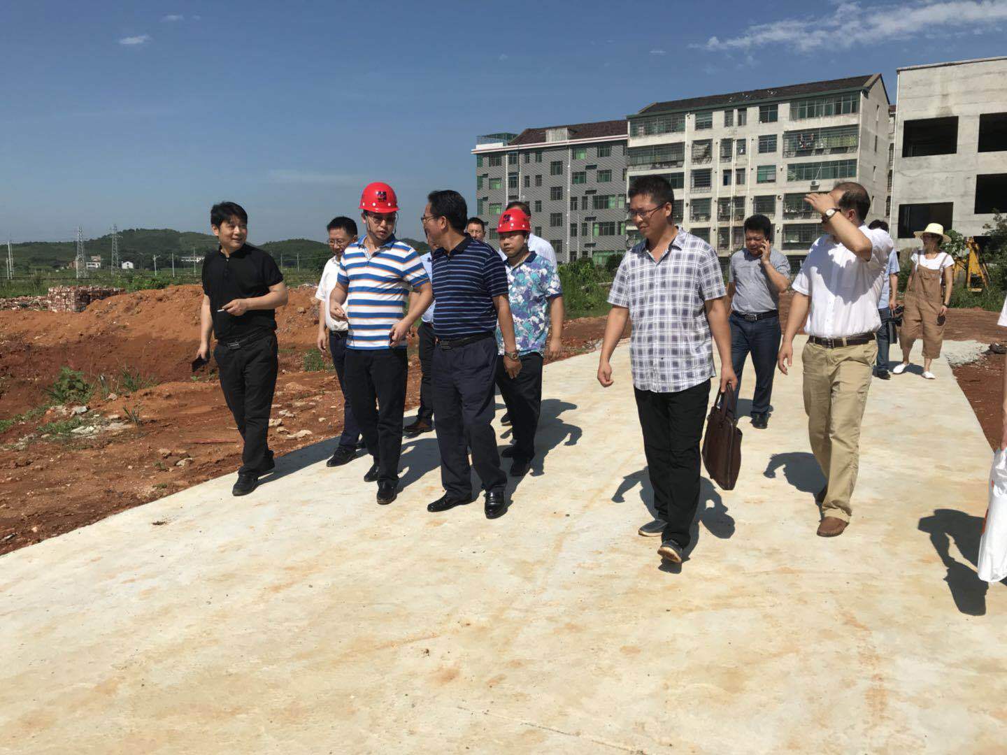 设计院副院长李玉霓赴衡东县现场对接易地扶贫项目搬迁工作