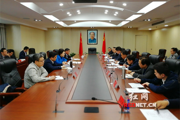 时刻新闻：李晖会见湖南建工集团董事长叶新平一行