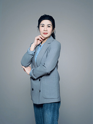 王　沁