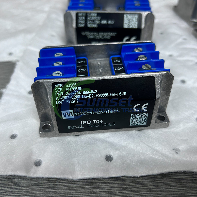 IPC704 244-704-000-042 A1-B07-C200-D5-E2-F20000-G0-H0-I0 Signal Conditioner