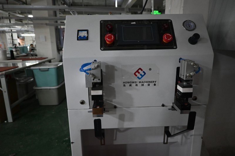 Factory pictures20