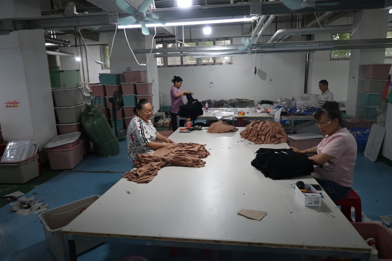 Factory pictures29