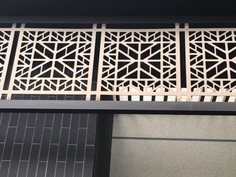 冲孔、雕花工艺件