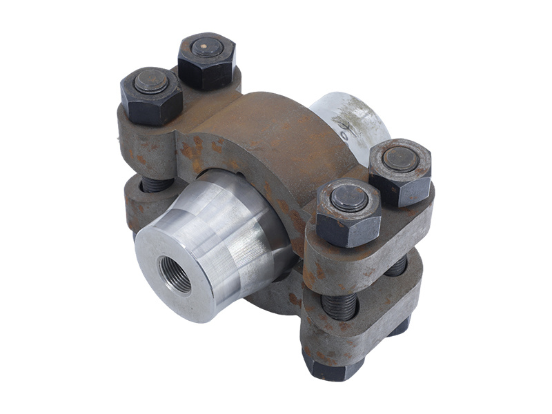 High-Pressure Self-Tightening Flange
