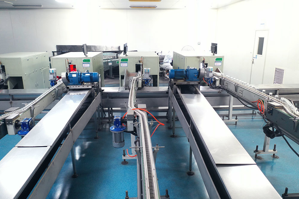 Production Workshop for Moulded Glass Products Production Workshop for Moulded Glass Products