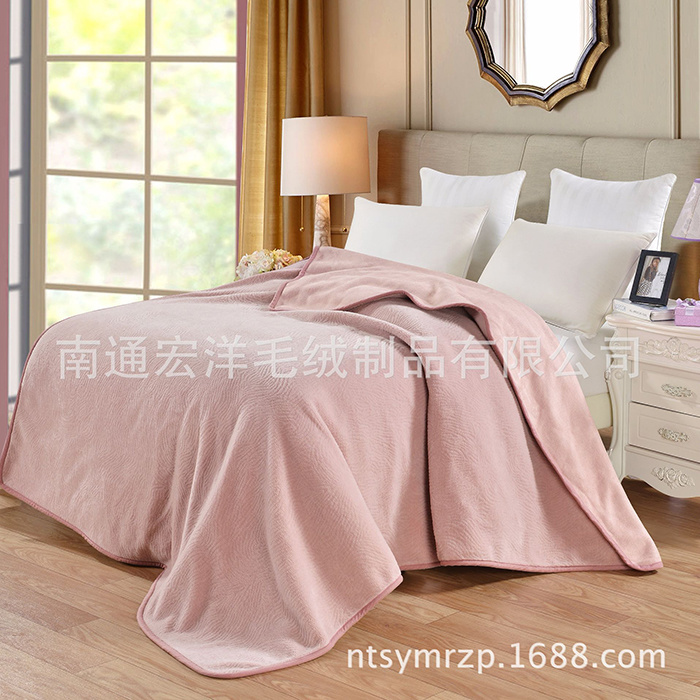 Feel extremely soft and elastic washable, blanket surface thick, environmental protection does not shed hair.