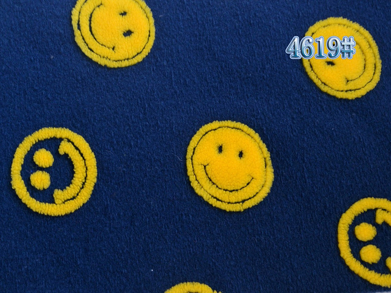 Purified fiber 3D two-color smiley face jacquard cloth, all kinds of high-end apparel fabrics, high-quality first choice, multiple colors to choose from