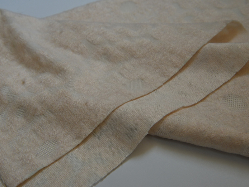 Pure wool plain lace hollow cloth fabric All kinds of high-end clothing fabrics are the first choice of high quality