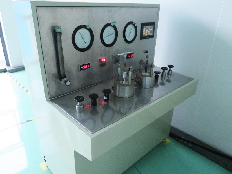 Durable test bench