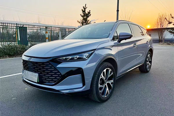 BYD Tang