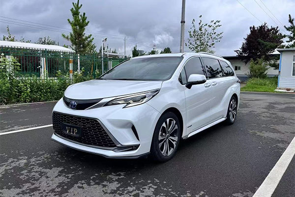 Toyota Grevia