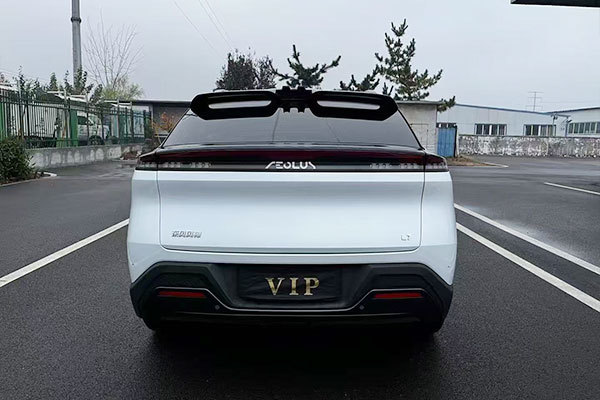 Dongfeng Fengshen L7