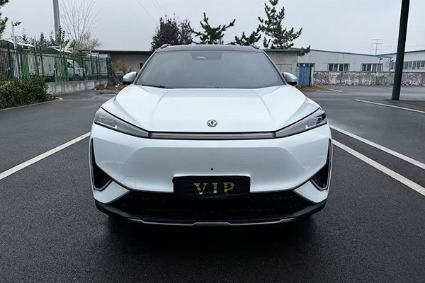 Dongfeng Fengshen L7